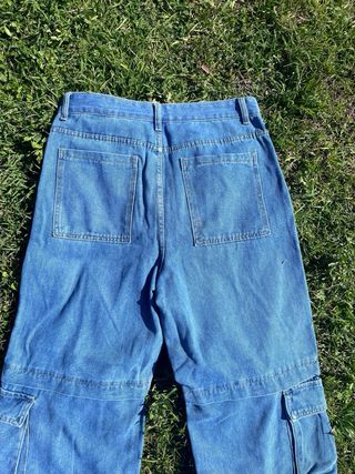 Pantalones vaqueros cargo anchos