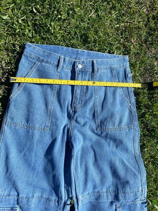 Pantalones vaqueros cargo anchos