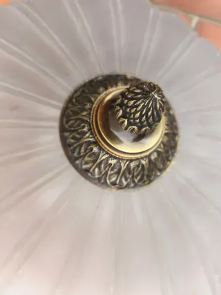 Aplique de latón y cristal