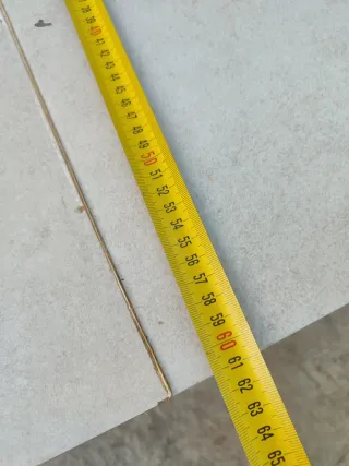 Mesa exterior metal y plástico