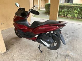 Honda PCX 125cc Roja