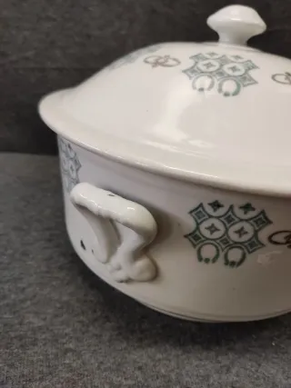 Gran sopera o legumbrera