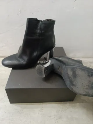 Botín de mujer negro, piel