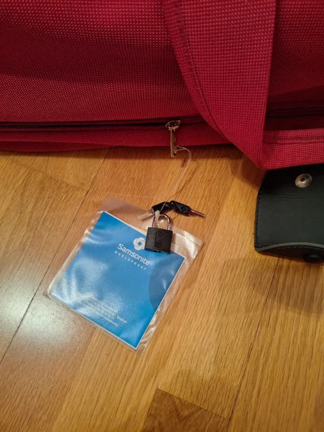 Maleta Samsonite Roja