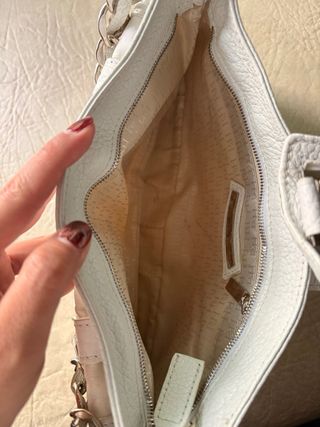 Bolso blanco con cadena y logo PH