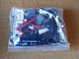 LEGO Technic 42137 Formula E Porsche