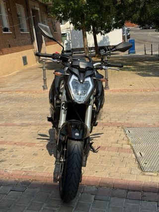 Moto Voge 500R Negra