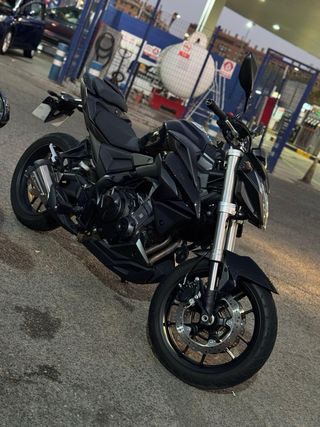 Moto Voge 500R Negra