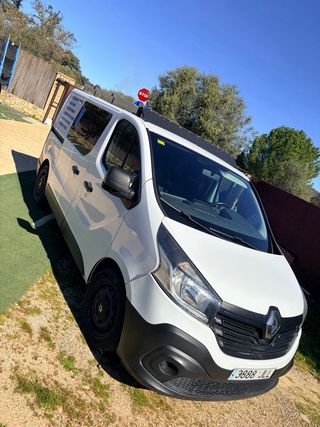 Renault Trafic 2016 mixta 9 plazas