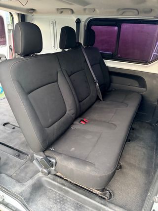 Renault Trafic 2016 mixta 9 plazas