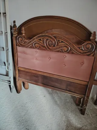 Cabezal de cama madera y polipiel para cama de 110