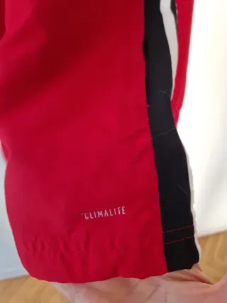 Chaqueta Adidas Hombre Roja y Negra