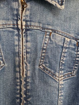 Chaqueta tejana entallada