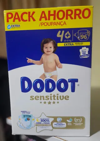 96 Fraldas Dodot Sensitive T4+