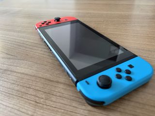 Nintendo Switch + Splatoon 2 + Accessori