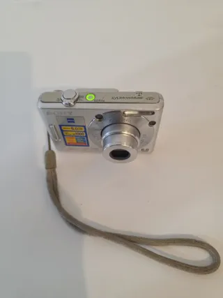 Cámara Sony Cyber-shot DSC-W30