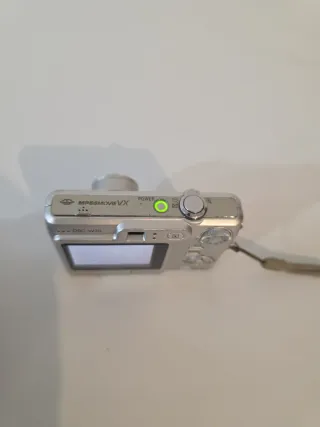 Cámara Sony Cyber-shot DSC-W30