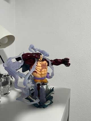 Figura Luffy Gear 4 One Piece
