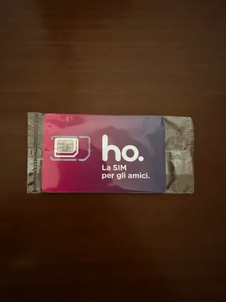 Scheda SIM ho. La SIM per gli amici.