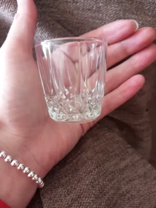 4 Vasos de chupito de cristal tallado