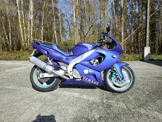 Yamaha YZF 600 Thundercat Limitada A2