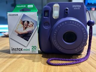 Cámara Fujifilm Instax Mini 8 Morada