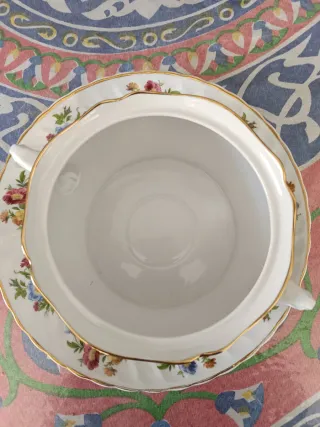 Sopeira Disfer Porcelana Flores Dourado