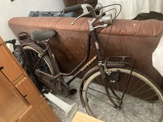 Set di antichità! Contattare senza impegno