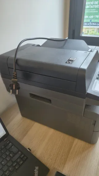 Stampante laser multifunzione Brother