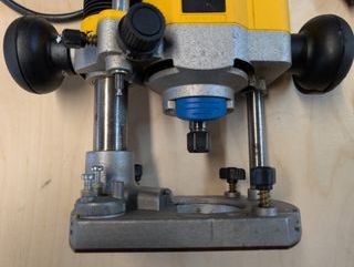 Fresadora DeWalt DW621 1100W