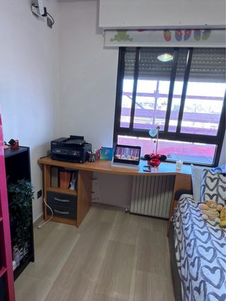 Cama juvenil con carro nido , escritorio,sinfonier