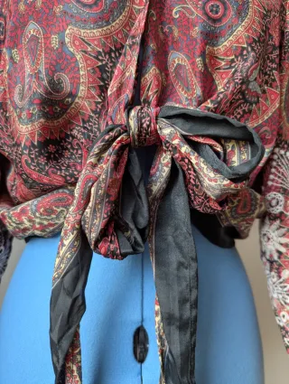 Kimono estampado y bordado talla única