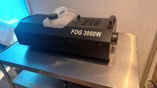 Máquina de humo LONDON 1500 + Maquina de humo 3000