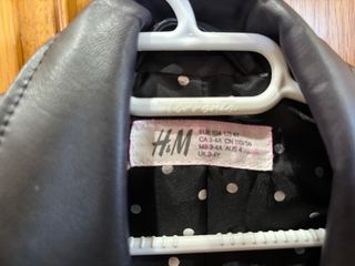 Cazadora cuero niña H&M negra