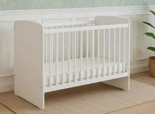 Cuna de madera blanca REGALO SABANAS  CHICHONERAS