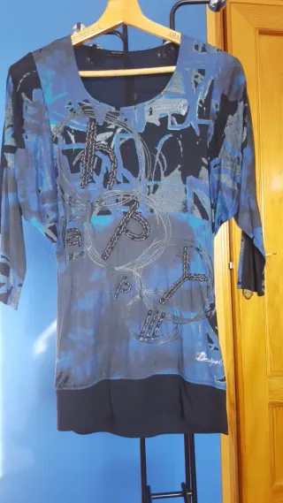 Vestido Desigual estampado azul y negro