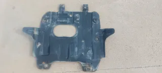 Cubrecarter metalico Toyota Land Cruiser 120 prado