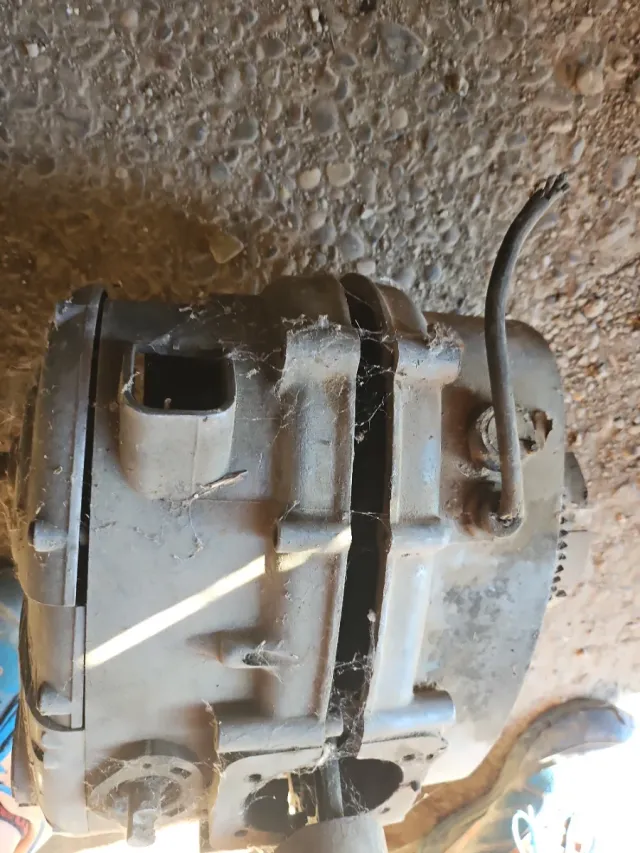 Motor Ducati para restaurar