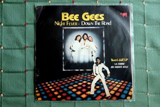 Bee Gees Night Fever/Down The Road Vinile 45 Giri