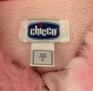 Abrigo rosa niña con pelo