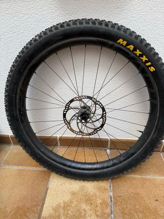 Rueda Roval Traverse Carbono