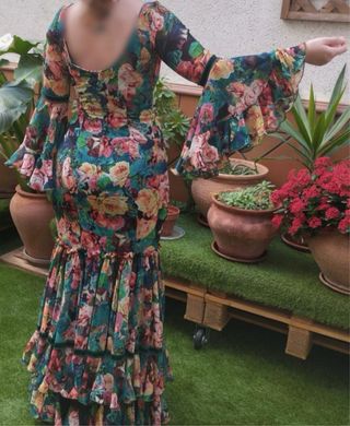 Traje de flamenca floral