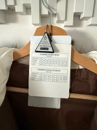 Abrigo Moncler Pelo y Plumas T. XS