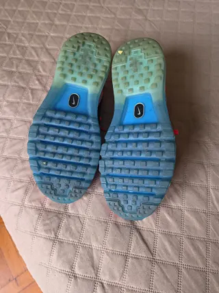 Scarpe da running Nike rosse e blu