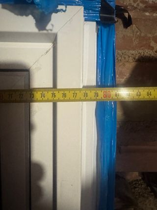 Ventana aluminio abatible 77.5x153.5 blanca