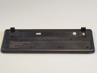 Teclado Logitech K220 Inalámbrico + Receptor USB