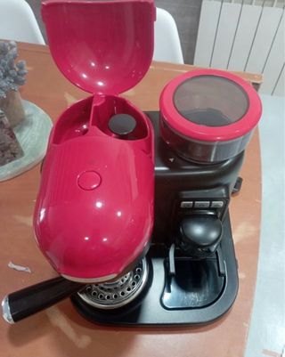 Cafetera Ariete con Molinillo Integrado