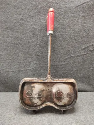 Antigua sandwichera Cuisor