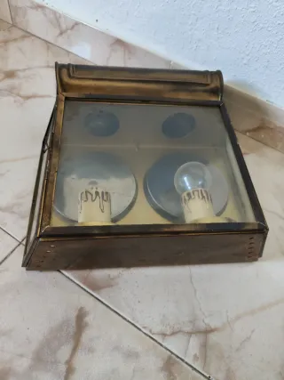 Farol antiguo de latón