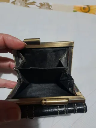 Portamonete e porta carte in pelle Guang Tong